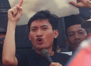 Ketua BEM UGM Tiyo Ardianto Vokal dan Berani, Jebolan Sekolah Omah Dongeng Marwah Besutan Aktivis 98