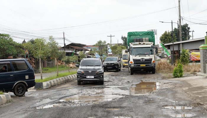 Sinergi Pemkot Metro dan Pemprov Lampung: Perbaikan Jalan Pattimura Masuk Tahap Akhir Tender