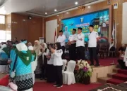 Bupati Waykanan Ayu Lepas 224 Jamaah Haji
